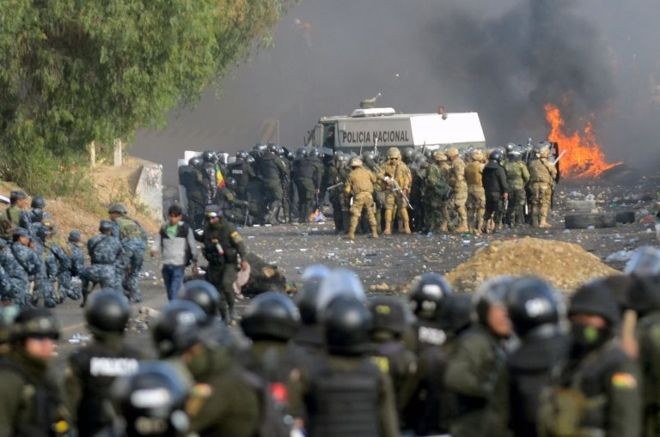 Reportan 10 muertos en Bolivia durante protestas a favor de Evo Morales