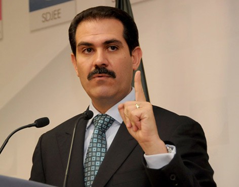 Ficha roja contra Padrés: Interpol
