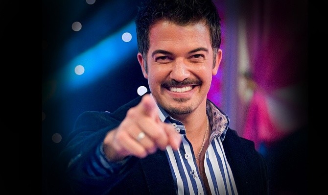Fernando del Solar firma acuerdo con editorial