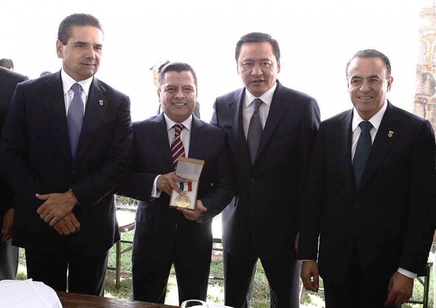 Copecol distingue labor de Granados en ALDF