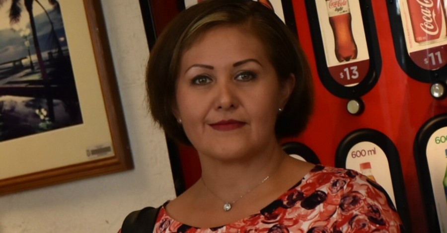Le quitan el fuero a Eva Cadena