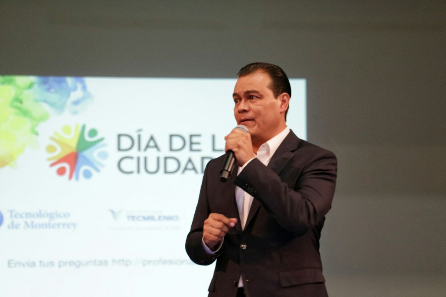 Juan Zepeda se declara ganador del primer encuentro entre candidatos por EdoMex