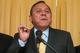 Pide Zambrano prevenir fuga de Duarte