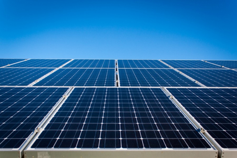 Sener impone nuevos requisitos para paneles solares