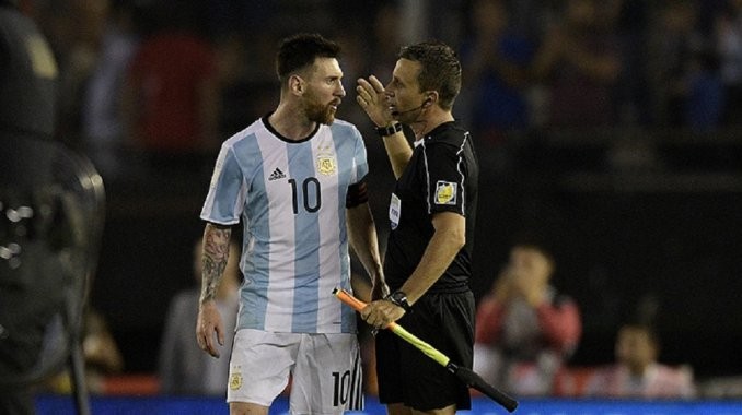 Suspende la FIFA a Lionel Messi
