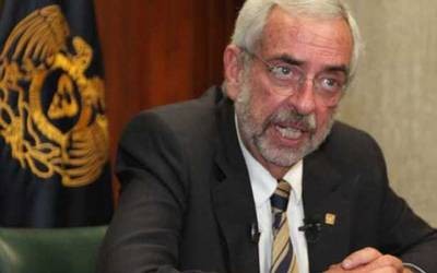 Población universitaria regresará a aulas cuando sea seguro; Graue