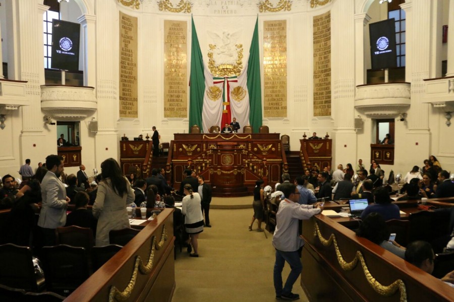Inicia sesión ALDF con altercados