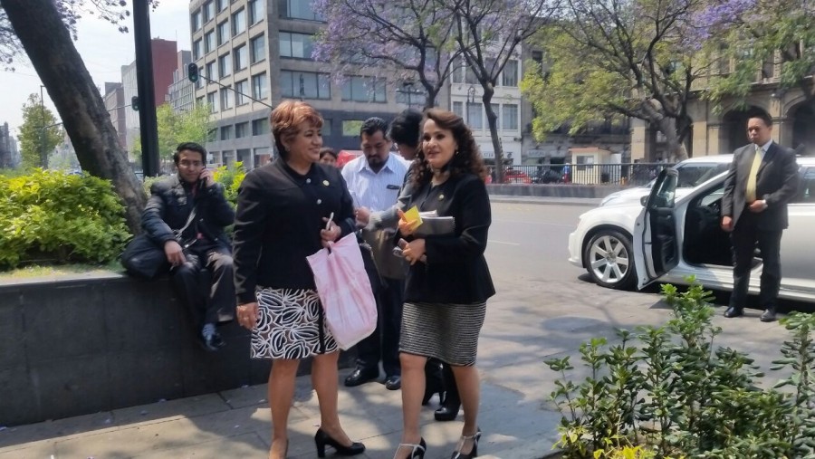 Alistan ex constituyentes del PRD defensa jurídica de la Constitución CDMX