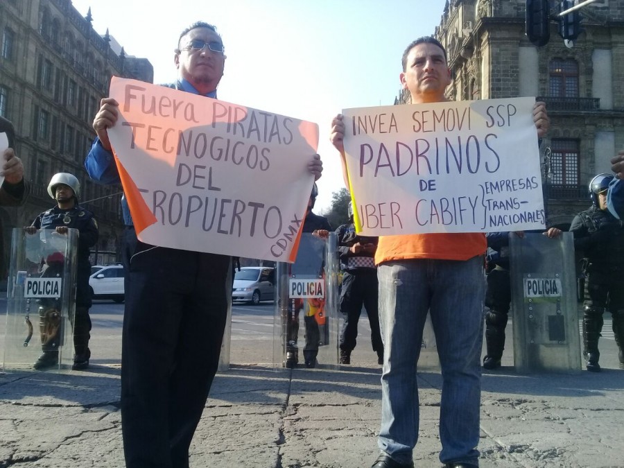 Taxistas de la CDMX piden apoyos ante gasolinazo