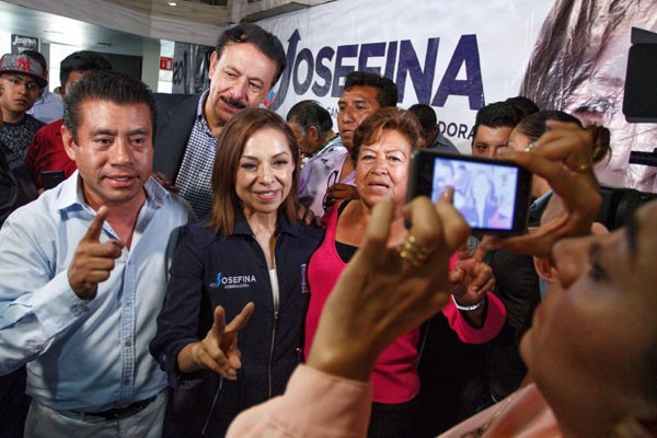 Se suman 120 mil transportistas a Vázquez Mota en EdoMex