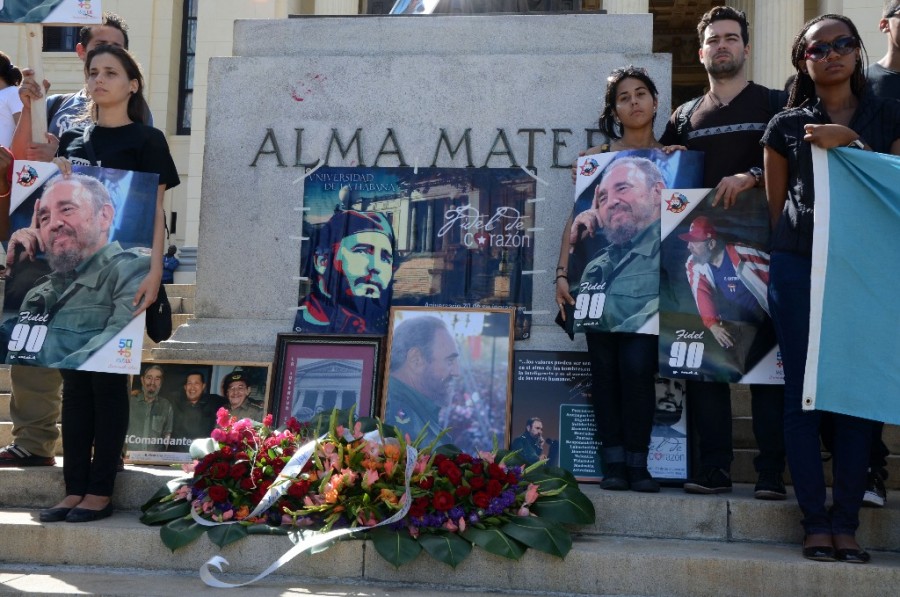 Rinden homenaje a Fidel Castro en la Plaza de la Revolución