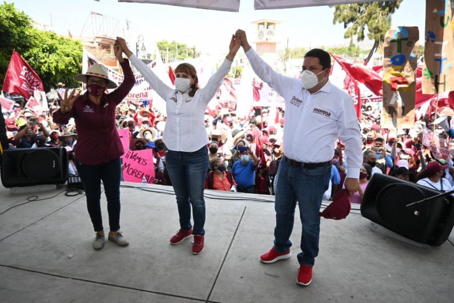 normal/90c3c7dfa8a89a128599d1ec45c46c24.jpg