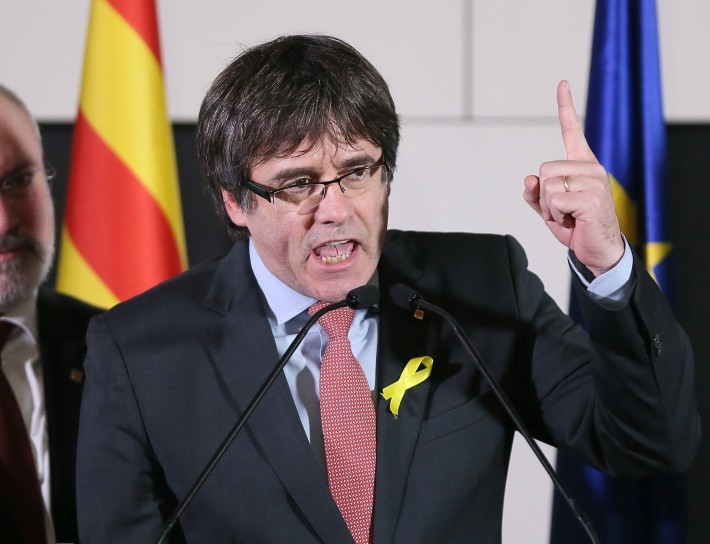 Pide Puigdemont  la suspensión del 155 tras resultados