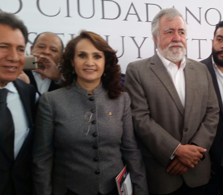 Respalda Encinas ampliar plazo en comisiones para discutir Constitución CDMX