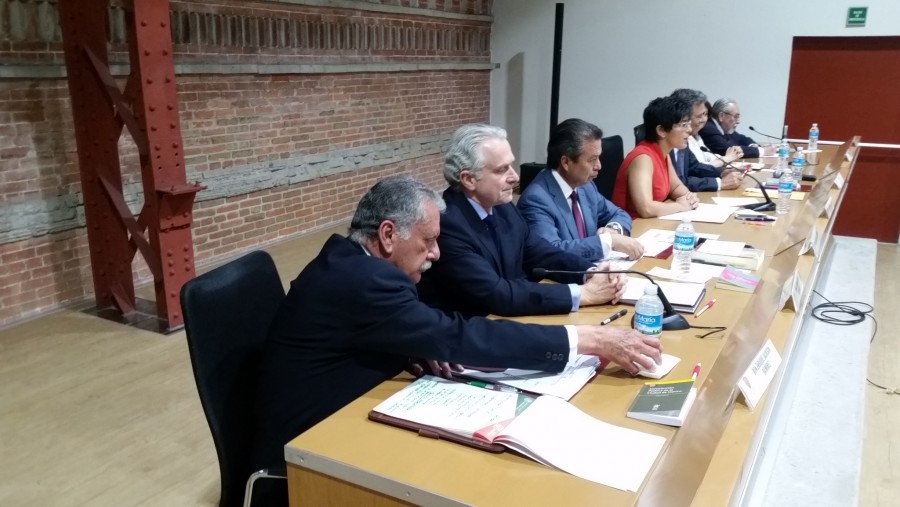 No hay cabida a desgarrarse vestiduras por impugnaciones contra Constitución CDMX, dice César Camacho