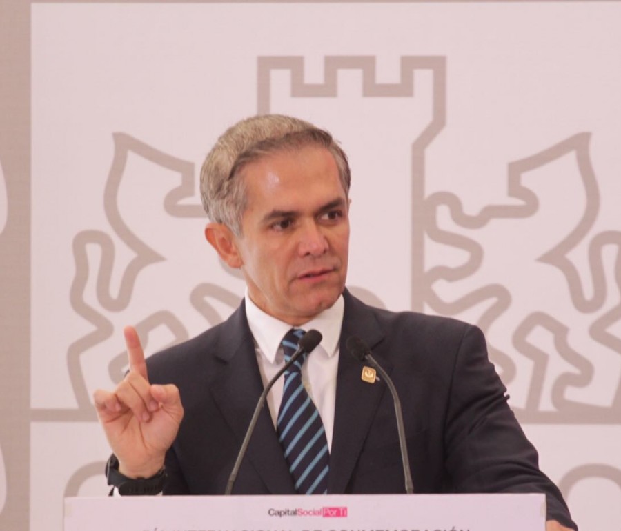 CAMe no debe permitir que agencias automotrices sean juez y parte: Mancera