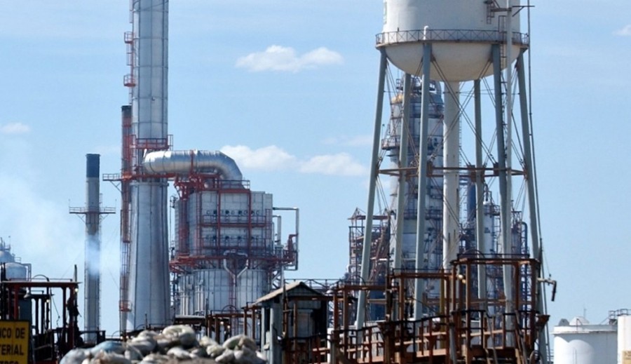 Moodys evaluará desempeño de estatal Pemex