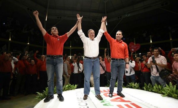 Meade propone exámenes toxicológicos a sus contrincantes