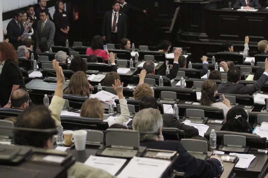 Avanza bloque progresista en Constituyente