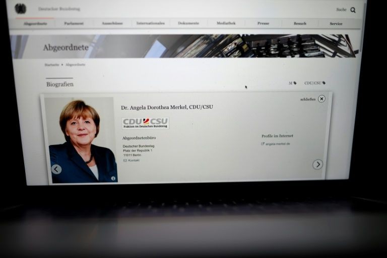 Alemania, en plena crisis tras la difusión de datos privados de miles de personalidades