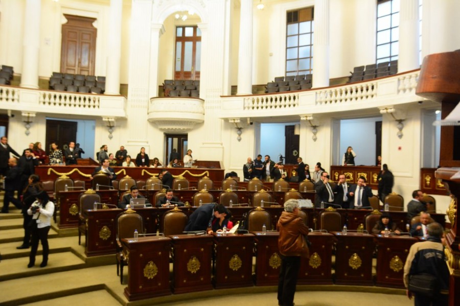 Inicia Sesión Ordinaria, presentan iniciativa de Ley Electoral