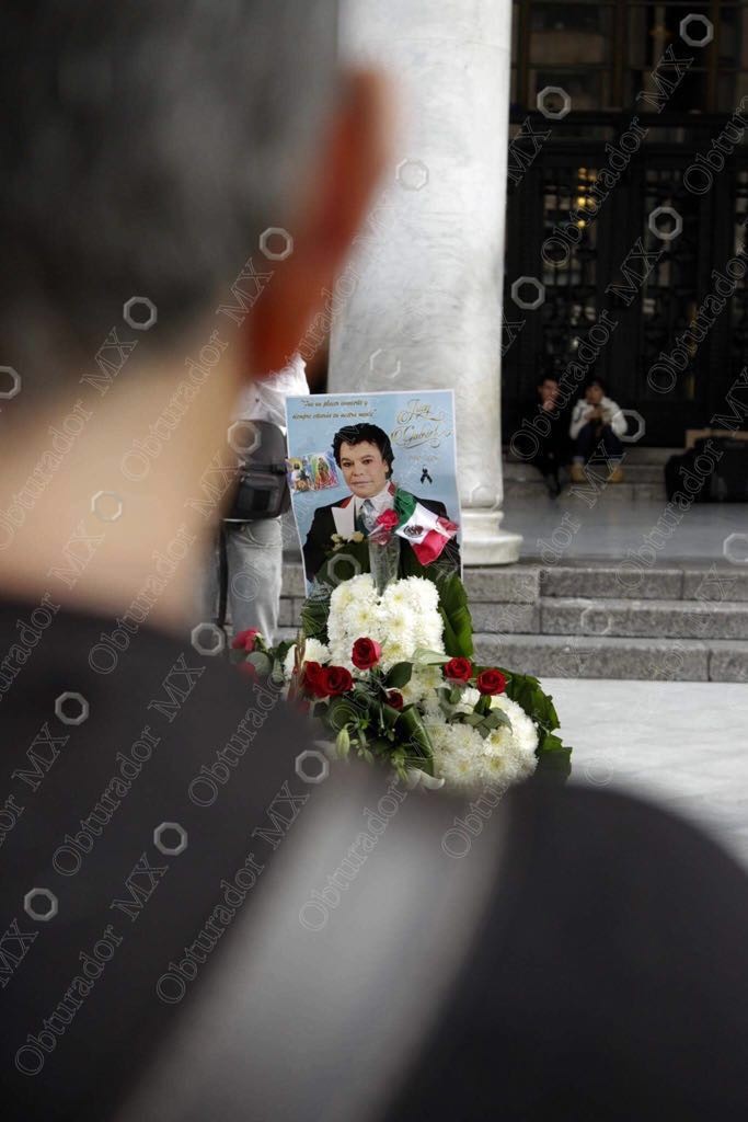 Juan Gabriel fue cremado ayer por la noche: Mara Patricia CastaÃ±eda