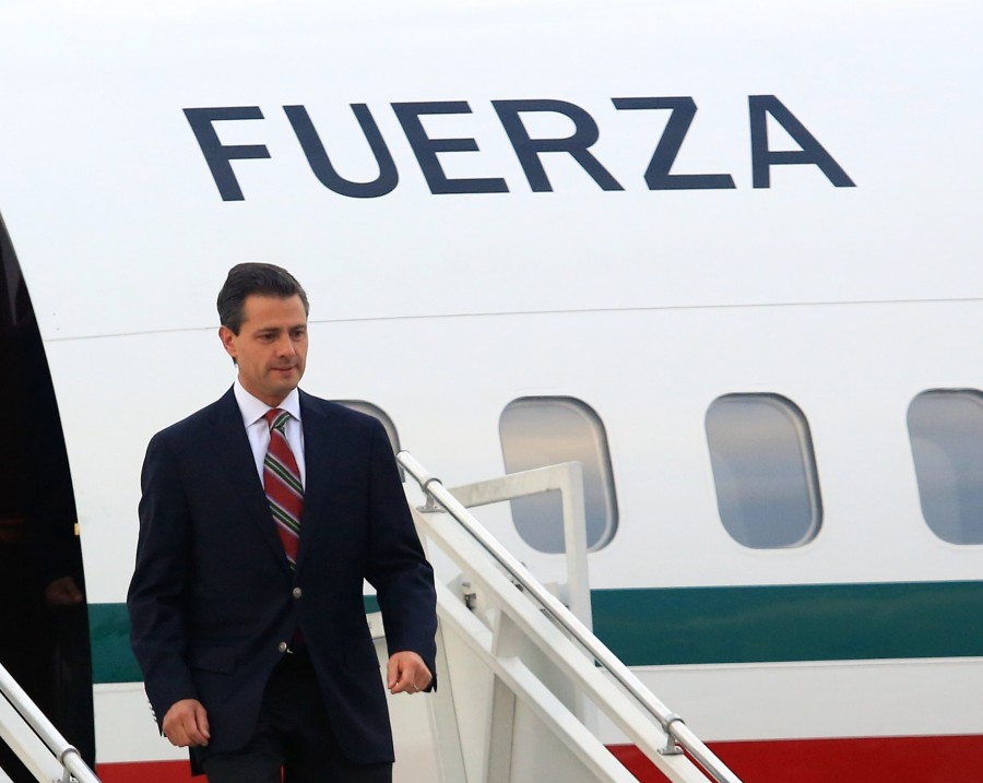 Llega a Colombia EPN para participar en la XXV Cumbre Iberoamericana