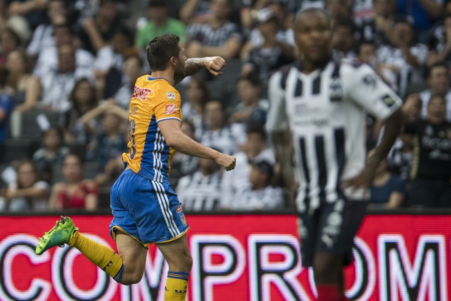 Tigres avanza a semifinales tras humillar a Rayados