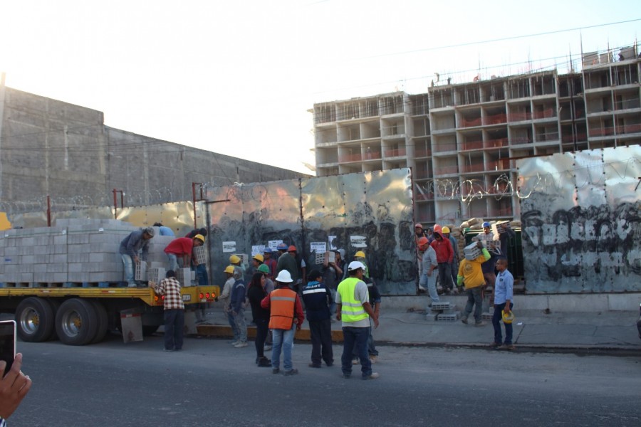 Denuncian vecinos que Delegación Coyoacán amplió por 3 años permiso a obra irregular de Quiero Casa