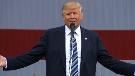 Acusa Trump a Slim de intervenir en proceso electoral de Estados Unidos