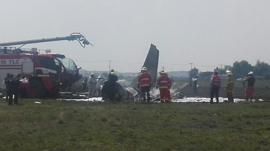 Se desploma aeronave en inmediaciones del Aeropuerto de Toluca