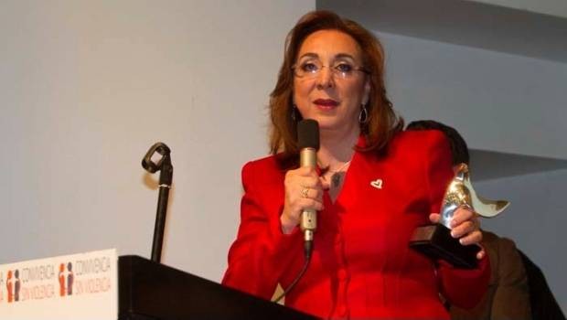 Gobierno federal va por casas de lujo de Rosi Orozco, activista contra la trata