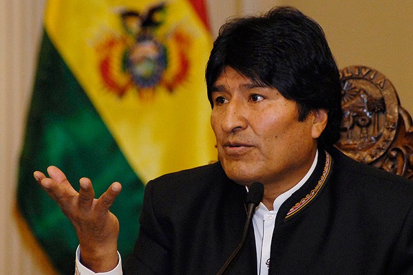 Evo Morales proyecta nueva ley para regular planta de coca