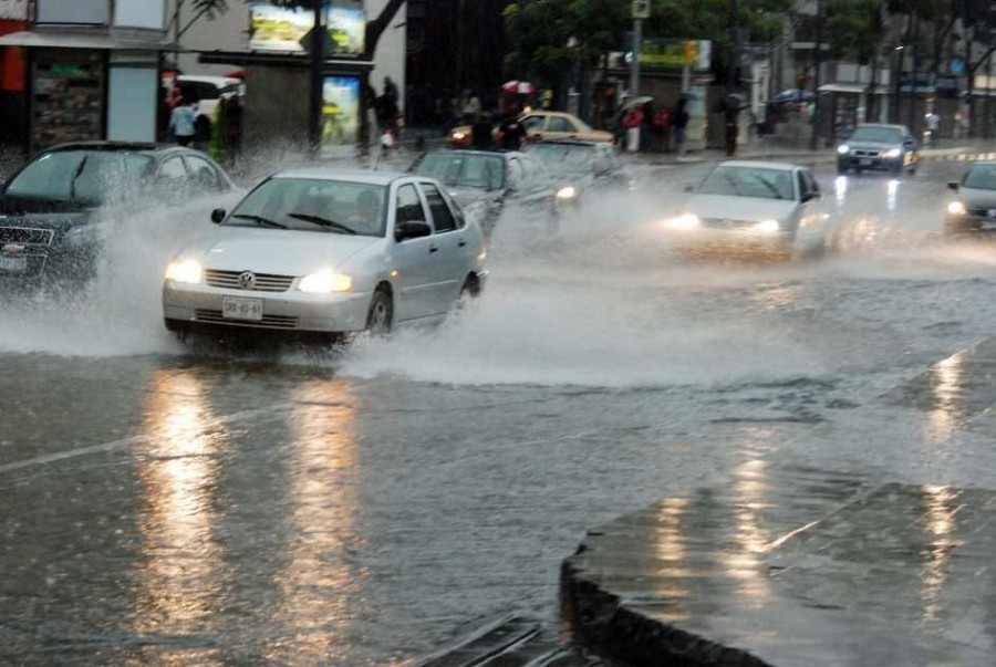 CÃ³mo cuidar tu auto frente a encharcamientos en la CdMx