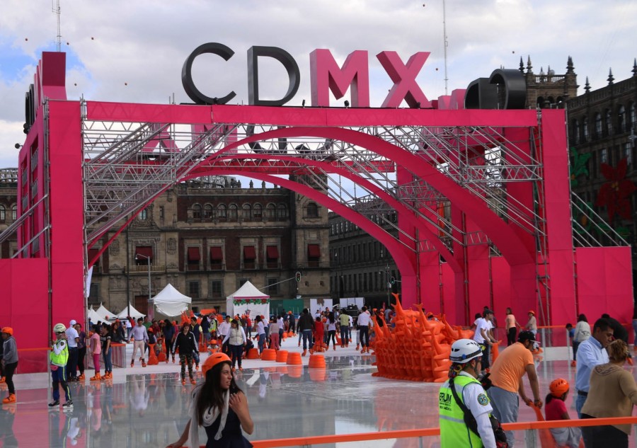 Atracciones Navideñas en el Zócalo CDMX