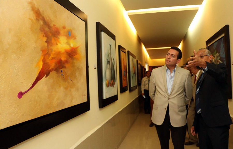 Abren exposición de arte en Central de Abasto