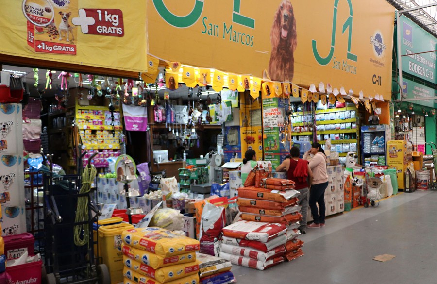 Pyme de la Central de Abasto crea alimentos para perros