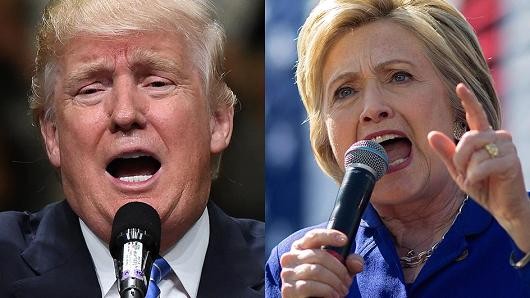 Hillary terminó su campaña rodeada de figuras públicas, Trump lo hizo solo
