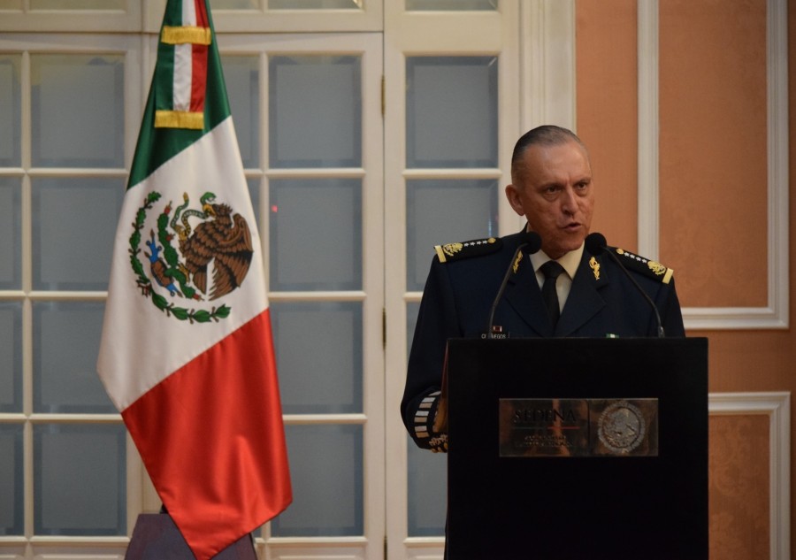 Militares deben regresar al cuartel: Cienfuegos