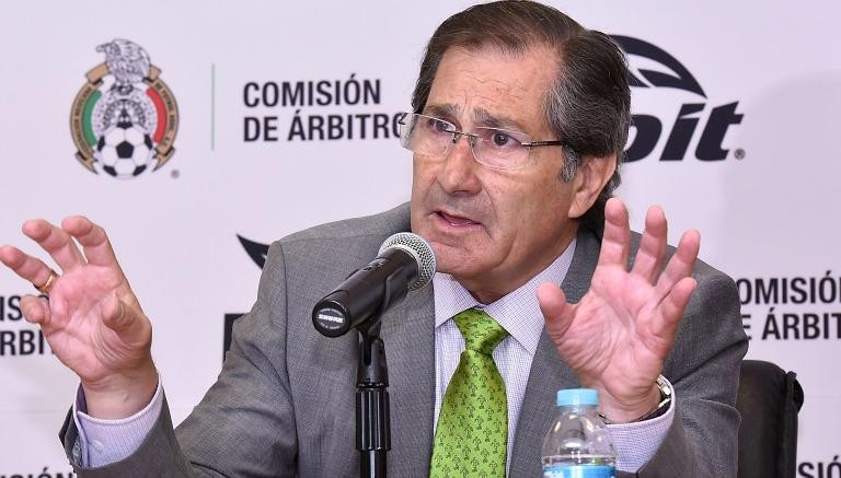 Podría salir Codesal de la Comisión de Árbitros