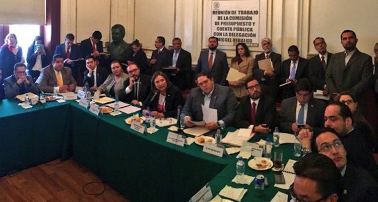 Delegados piden 35% más presupuesto para 2017