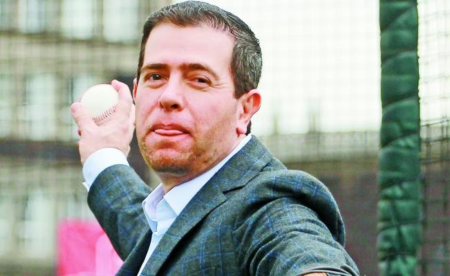 Desata Alfredo Castillo polÃ©mica olÃ­mpica