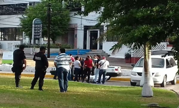 Balacera en Cancún deja cuatro muertos