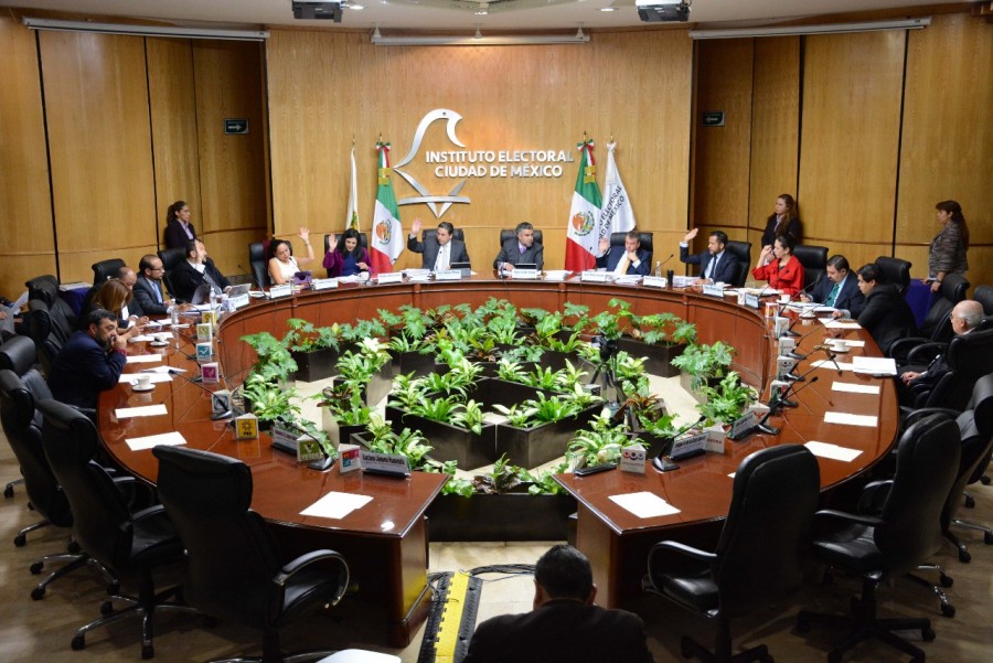Aprueba IECM proyecto de presupuesto para 2018; pedirá 2 mil mdp