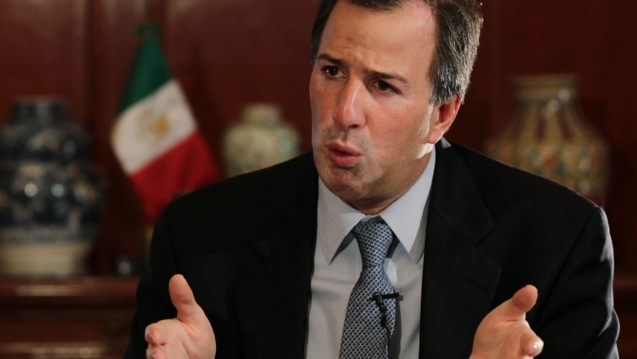 Meade reconoce que el tipo de cambio refleja escenario muy pesimista