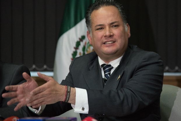 UIF mantiene congelados casi mil mpd del narcotráfico: Santiago Nieto