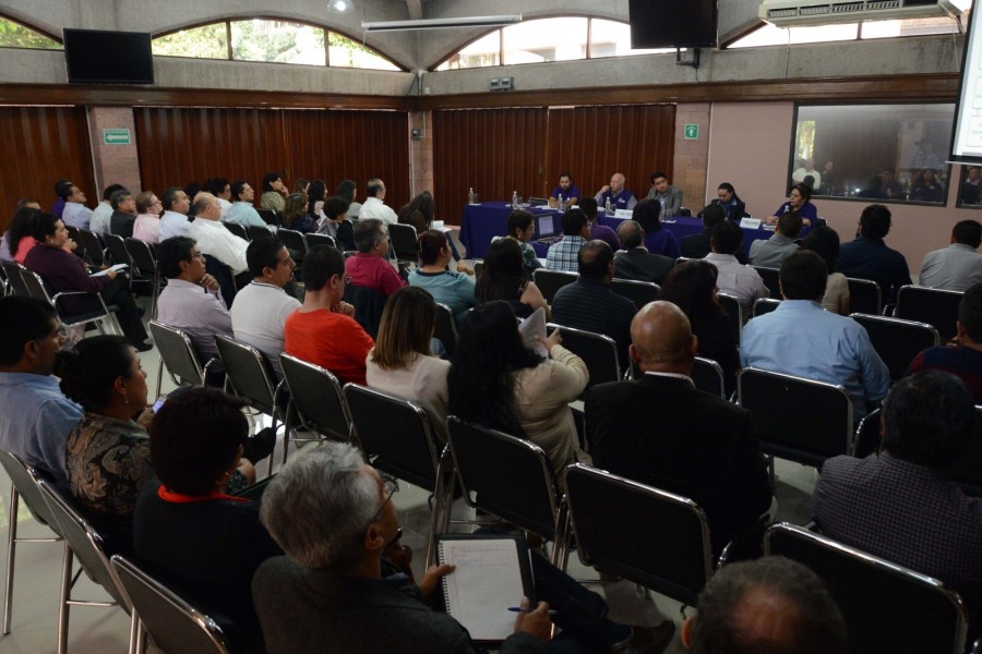 Explican casa por casa el Presupuesto Participativo
