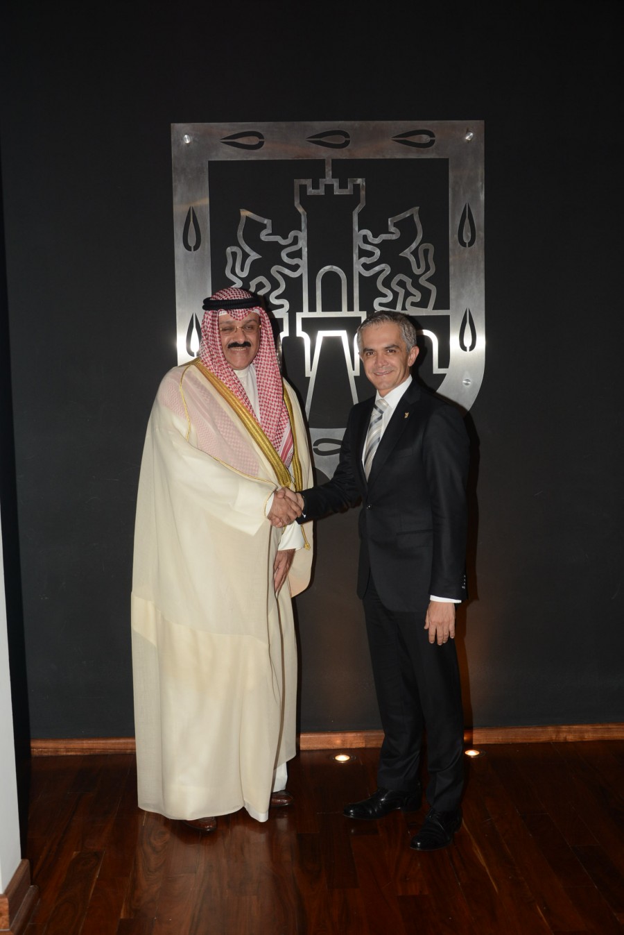 Refrenda CdMx amistad con Kuwait