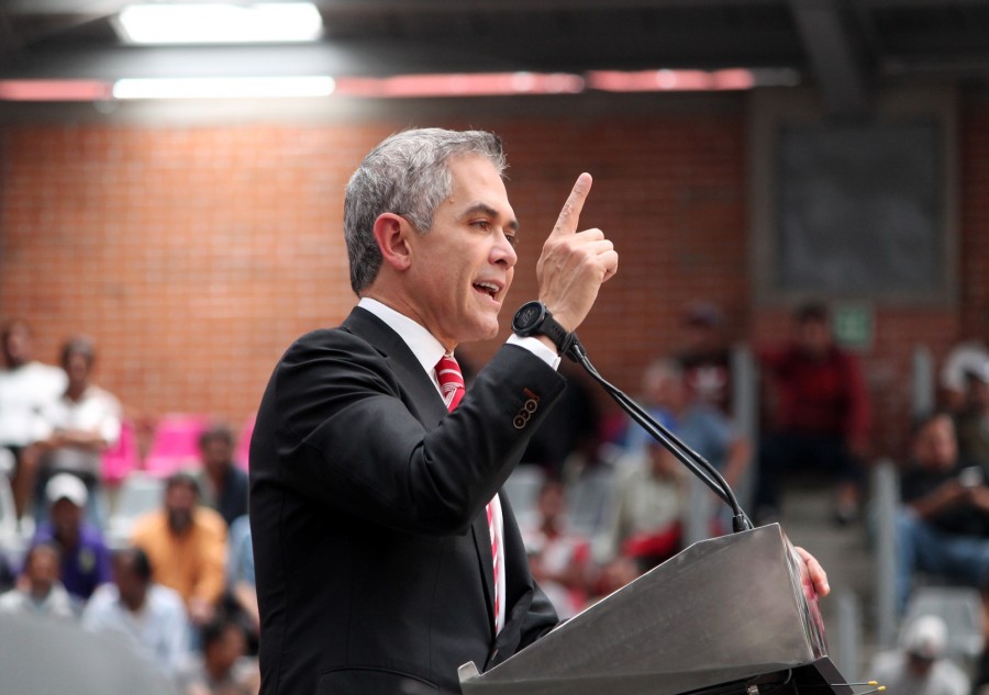 Insuficiente alza del salario mínimo: Mancera