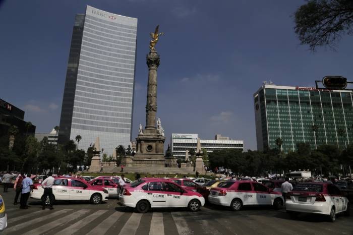 Detienen a taxista, acusado de violación